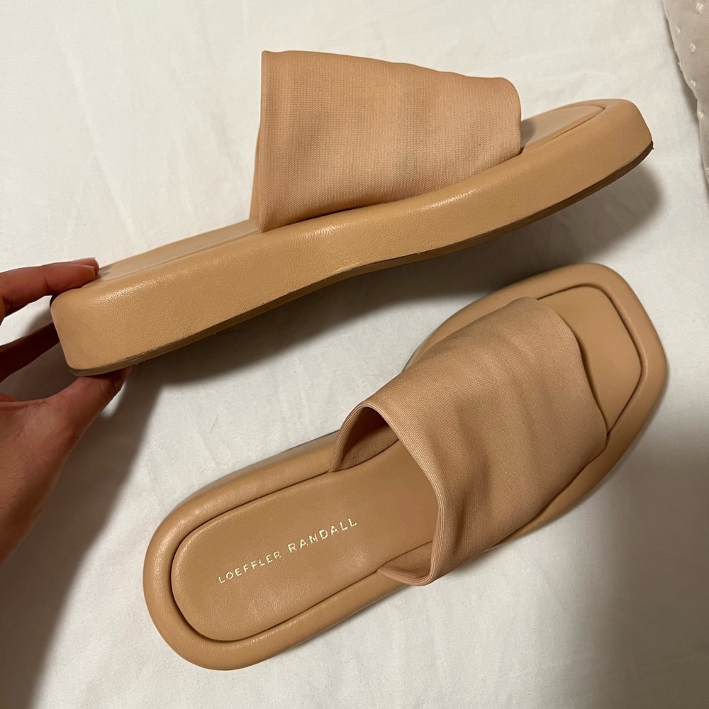 Loeffler Randall Slide On Sandals | Deryn Slides in Tan | Sz 8.5